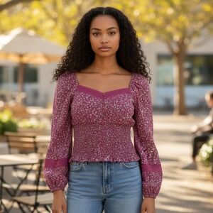 American Eagle Blouse XL Pink Floral Smocked Sweetheart Lace Long Sleeve Top
